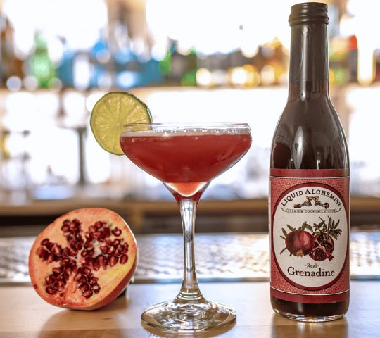 Winter-Inspired Tequila Sunrise Cocktail Recipe: Seasonal Pomegranate Flavor
