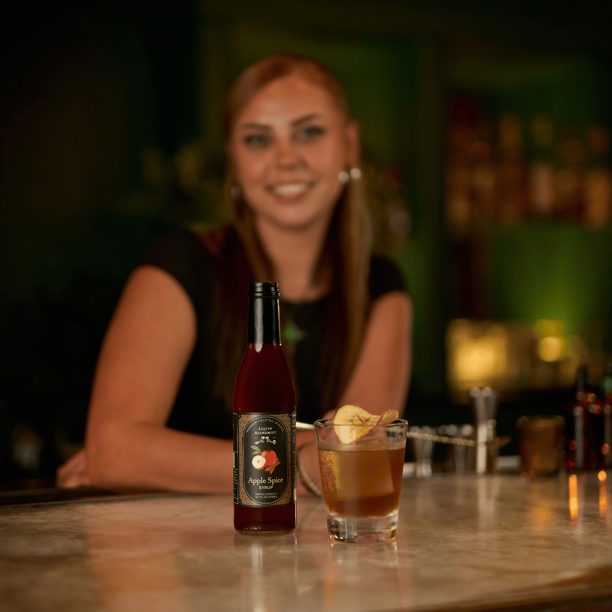 apple-pie-cocktail-mixer