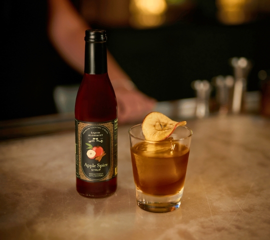 fall wedding signature drinks