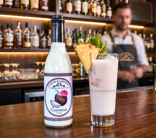 rum and pineapple cocktail
